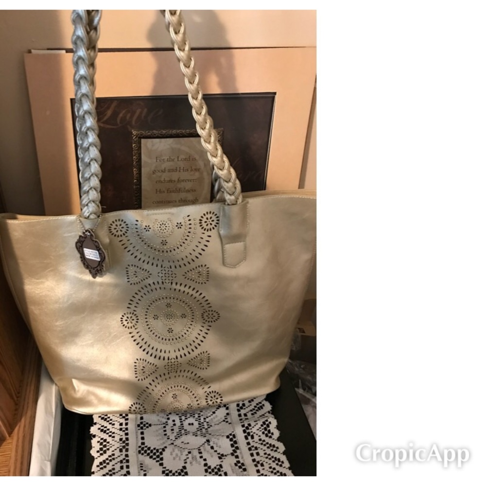 BRAND NEW Tote bag with braided carry straps💫💫